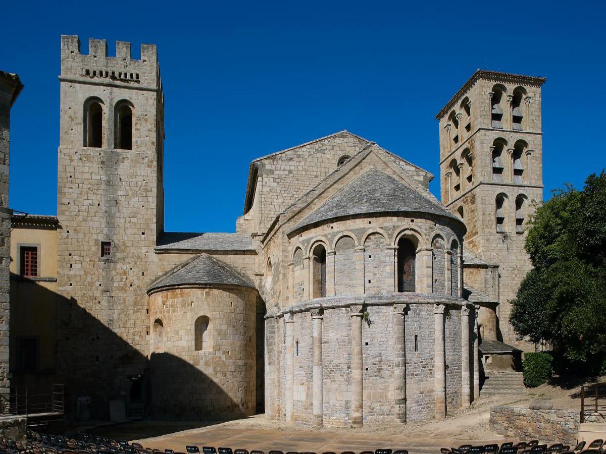 Visite de l'abbaye de Caunes Minervois